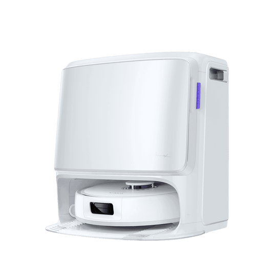 Narwal Freo Z10 robotdammsugare i elegant vit design, visad från sned vinkel i sin självrengörande station.